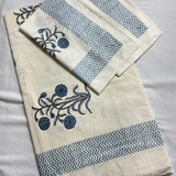 Elegant White- Blue Bedsheet Set- Super King size