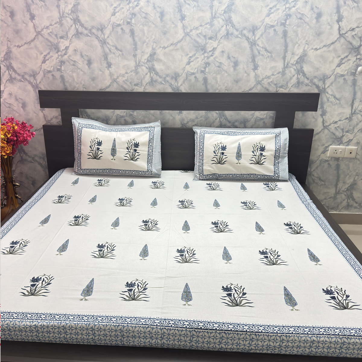 Elegant White-Blue Printed Bedsheet Set- King size White and Blue