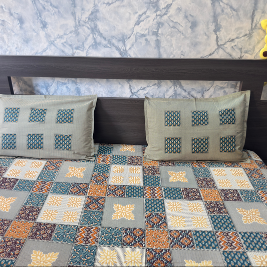 Bagru Gold Super King Size Bedsheet - Multicolour (Dark Green)
