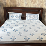 Elegant White- Blue Bedsheet Set- Super King size