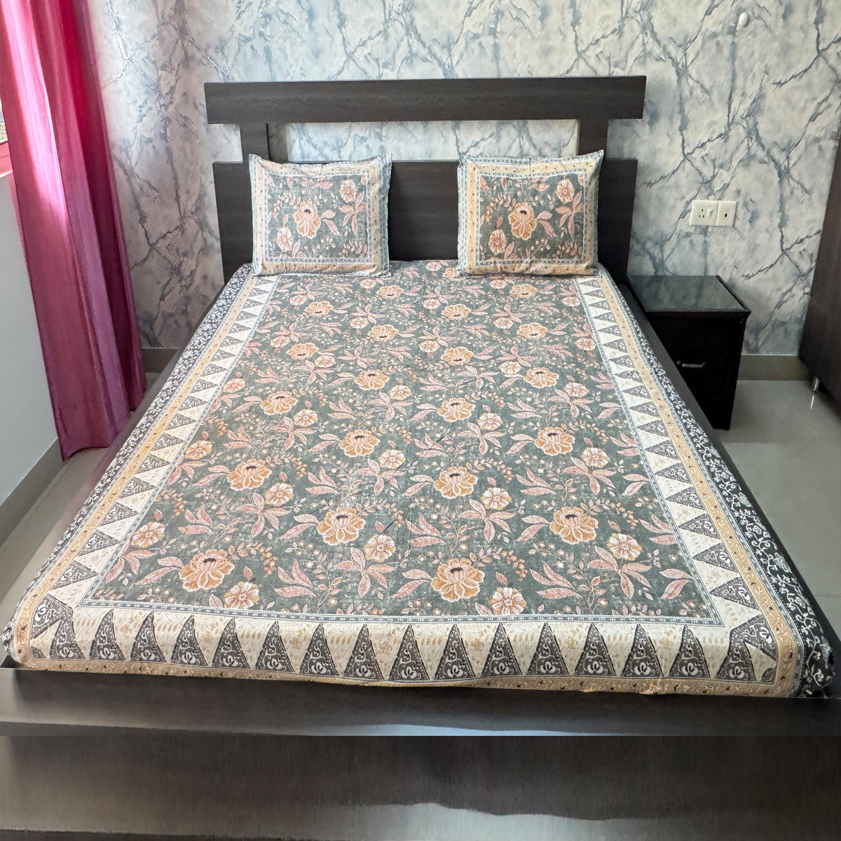 Premium Floral Double Bed Bedsheet with 2 Pillow Covers: Floral print Deep Green