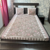 Premium Floral Double Bed Bedsheet with 2 Pillow Covers: Floral print Light brown